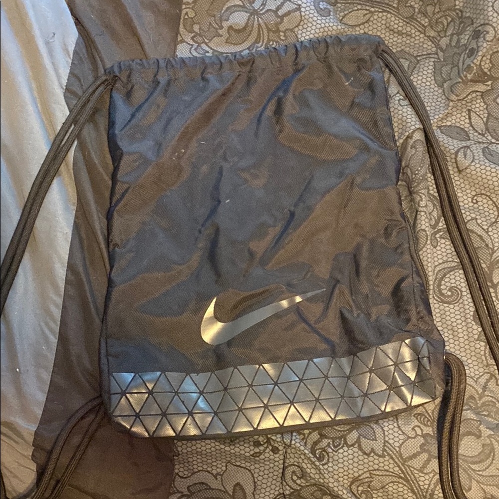 Nike drawstring bag